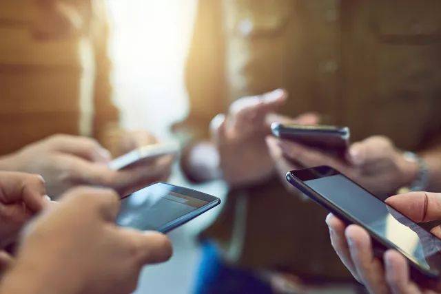 让城市更幸福 | 放下手机一小时，让陪伴不缺席